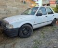 Белый Форд Орион, объемом двигателя 1.6 л и пробегом 300 тыс. км за 450 $, фото 1 на Automoto.ua