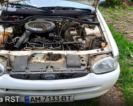 Белый Форд Орион, объемом двигателя 1.3 л и пробегом 0 тыс. км за 999 $, фото 3 на Automoto.ua