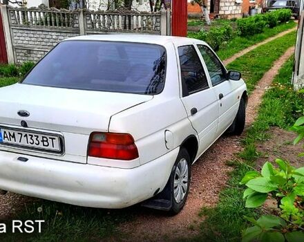 Белый Форд Орион, объемом двигателя 1.3 л и пробегом 0 тыс. км за 999 $, фото 1 на Automoto.ua