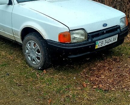 Білий Форд Оріон, об'ємом двигуна 1.4 л та пробігом 0 тис. км за 790 $, фото 1 на Automoto.ua