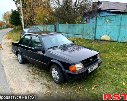 Форд Орион 1988 в Чернигове на Automoto.ua Черный Форд Орион, объемом двигателя 1.4 л и пробегом 36 тыс. км за 850 $, фото 1 на Automoto.ua