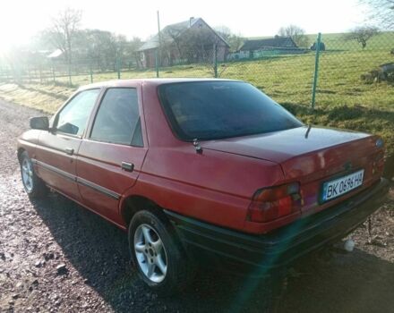 Красный Форд Орион, объемом двигателя 1 л и пробегом 300 тыс. км за 600 $, фото 3 на Automoto.ua