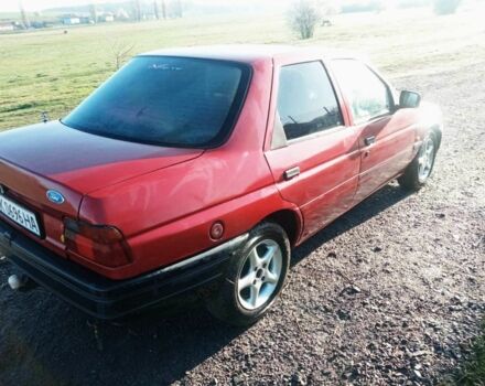 Красный Форд Орион, объемом двигателя 1 л и пробегом 300 тыс. км за 600 $, фото 2 на Automoto.ua