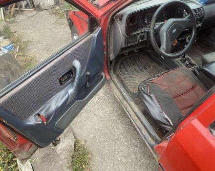 Форд Орион 1987 в Каменское - Днепродзержинск на Automoto.ua Красный Форд Орион, объемом двигателя 1.4 л и пробегом 3 тыс. км за 835 $, фото 4 на Automoto.ua