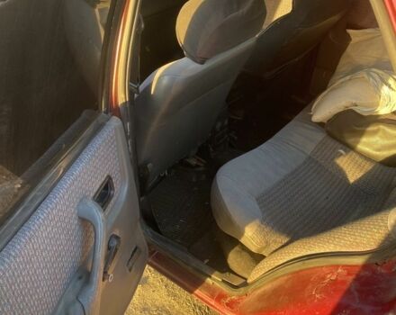 Червоний Форд Оріон, об'ємом двигуна 1.3 л та пробігом 300 тис. км за 1000 $, фото 2 на Automoto.ua