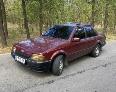 Червоний Форд Оріон, об'ємом двигуна 1.3 л та пробігом 240 тис. км за 967 $, фото 1 на Automoto.ua