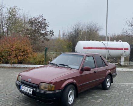 Червоний Форд Оріон, об'ємом двигуна 1.29 л та пробігом 256 тис. км за 700 $, фото 3 на Automoto.ua