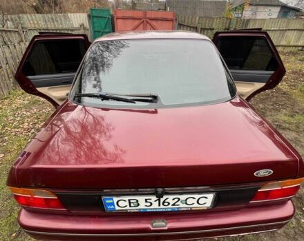 Красный Форд Орион, объемом двигателя 1.6 л и пробегом 97 тыс. км за 714 $, фото 8 на Automoto.ua