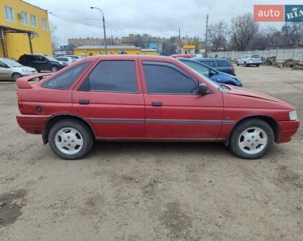 Червоний Форд Оріон, об'ємом двигуна 1.6 л та пробігом 333 тис. км за 614 $, фото 6 на Automoto.ua
