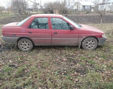 Красный Форд Орион, объемом двигателя 1.6 л и пробегом 300 тыс. км за 350 $, фото 1 на Automoto.ua