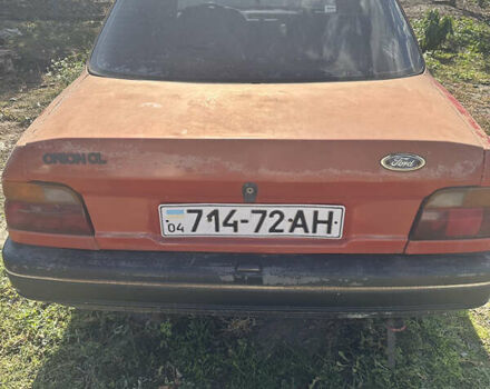 Червоний Форд Оріон, об'ємом двигуна 1.8 л та пробігом 62 тис. км за 1000 $, фото 4 на Automoto.ua