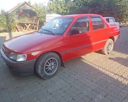 Красный Форд Орион, объемом двигателя 1.4 л и пробегом 341 тыс. км за 1000 $, фото 2 на Automoto.ua