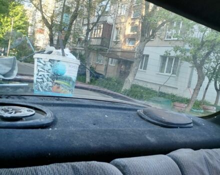 Красный Форд Орион, объемом двигателя 7 л и пробегом 852 тыс. км за 400 $, фото 3 на Automoto.ua