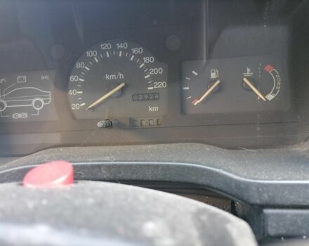 Красный Форд Орион, объемом двигателя 7 л и пробегом 852 тыс. км за 400 $, фото 6 на Automoto.ua