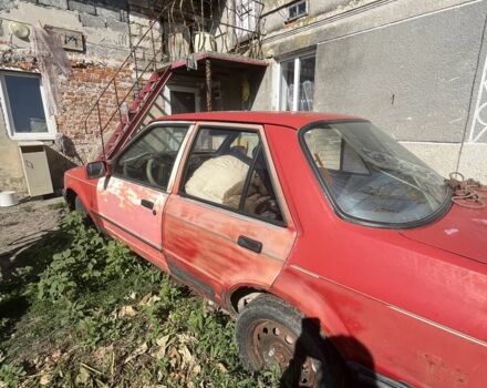 Красный Форд Орион, объемом двигателя 2 л и пробегом 100 тыс. км за 250 $, фото 5 на Automoto.ua