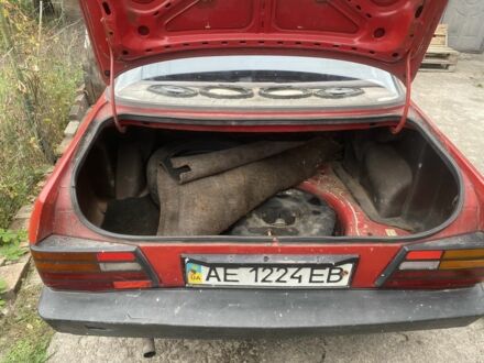 Красный Форд Орион, объемом двигателя 1.4 л и пробегом 3 тыс. км за 835 $, фото 1 на Automoto.ua