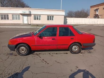Форд Орион 1988 в Полтаве на Automoto.ua Красный Форд Орион, объемом двигателя 1.6 л и пробегом 2 тыс. км за 20000 $, фото 1 на Automoto.ua