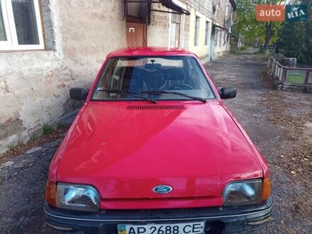 Форд Оріон 1988 у Константиновке на Automoto.ua Червоний Форд Оріон, об'ємом двигуна 1.8 л та пробігом 100 тис. км за 844 $, фото 1 на Automoto.ua
