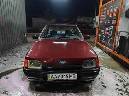 Красный Форд Орион, объемом двигателя 0 л и пробегом 450 тыс. км за 699 $, фото 1 на Automoto.ua