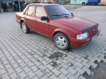 Форд Орион 1989 в Хотине на Automoto.ua Красный Форд Орион, объемом двигателя 0 л и пробегом 134 тыс. км за 550 $, фото 1 на Automoto.ua