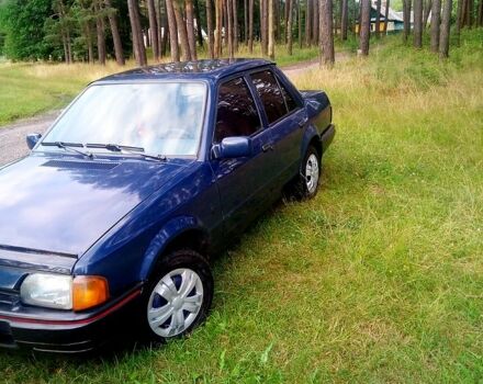 Форд Орион, объемом двигателя 1.3 л и пробегом 225 тыс. км за 650 $, фото 3 на Automoto.ua