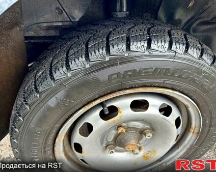 Форд Орион, объемом двигателя 1.6 л и пробегом 0 тыс. км за 900 $, фото 6 на Automoto.ua