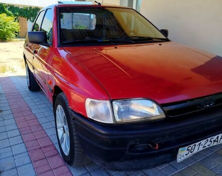 Форд Орион, объемом двигателя 1.8 л и пробегом 0 тыс. км за 1100 $, фото 4 на Automoto.ua