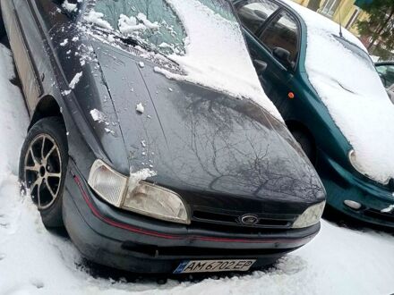 Форд Орион, объемом двигателя 1.6 л и пробегом 90 тыс. км за 700 $, фото 1 на Automoto.ua