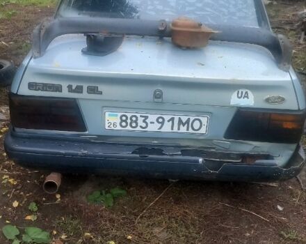 Серый Форд Орион, объемом двигателя 0 л и пробегом 360 тыс. км за 460 $, фото 2 на Automoto.ua