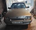 Сірий Форд Оріон, об'ємом двигуна 0 л та пробігом 300 тис. км за 341 $, фото 1 на Automoto.ua