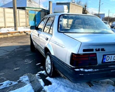 Серый Форд Орион, объемом двигателя 1.4 л и пробегом 0 тыс. км за 930 $, фото 3 на Automoto.ua