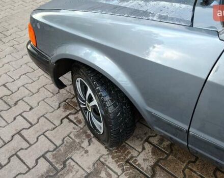 Форд Орион 1988 в Сумах на Automoto.ua Серый Форд Орион, объемом двигателя 1.4 л и пробегом 96 тыс. км за 2600 $, фото 11 на Automoto.ua