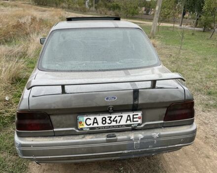 Серый Форд Орион, объемом двигателя 1.6 л и пробегом 3 тыс. км за 599 $, фото 3 на Automoto.ua
