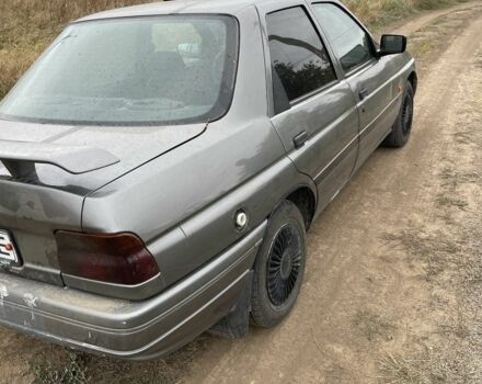 Серый Форд Орион, объемом двигателя 1.6 л и пробегом 3 тыс. км за 599 $, фото 4 на Automoto.ua