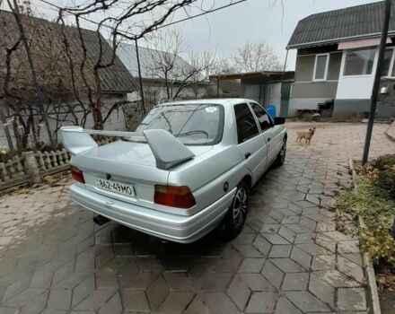 Серый Форд Орион, объемом двигателя 0 л и пробегом 350 тыс. км за 1500 $, фото 2 на Automoto.ua