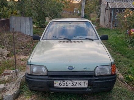 Форд Орион 1985 в Могилев-Подольском на Automoto.ua Серый Форд Орион, объемом двигателя 1.6 л и пробегом 300 тыс. км за 768 $, фото 1 на Automoto.ua