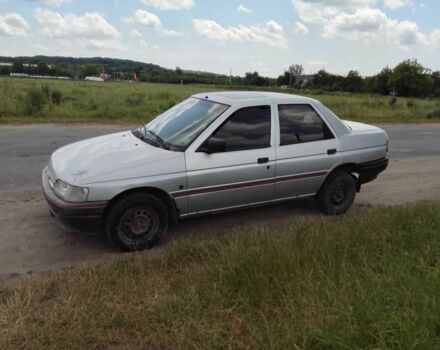 Серый Форд Орион, объемом двигателя 0 л и пробегом 1000 тыс. км за 648 $, фото 1 на Automoto.ua