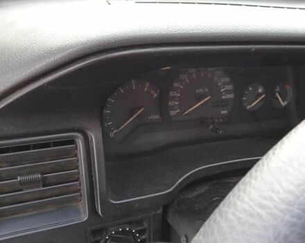 Серый Форд Орион, объемом двигателя 1.6 л и пробегом 1 тыс. км за 700 $, фото 1 на Automoto.ua