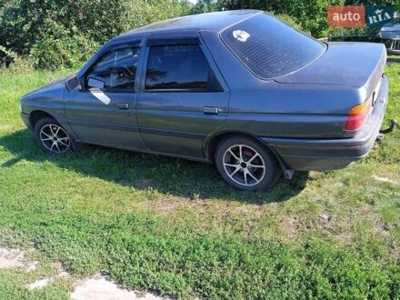 Форд Орион 1991 в Миргороде на Automoto.ua Серый Форд Орион, объемом двигателя 1.6 л и пробегом 43 тыс. км за 1200 $, фото 1 на Automoto.ua