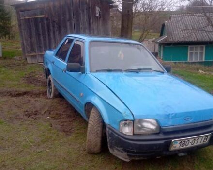 Синій Форд Оріон, об'ємом двигуна 1.4 л та пробігом 35 тис. км за 600 $, фото 2 на Automoto.ua