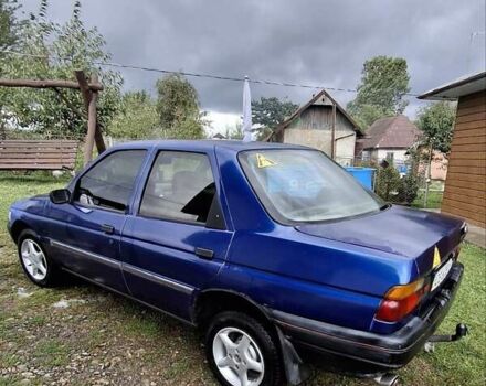 Синий Форд Орион, объемом двигателя 1.4 л и пробегом 61 тыс. км за 1500 $, фото 4 на Automoto.ua