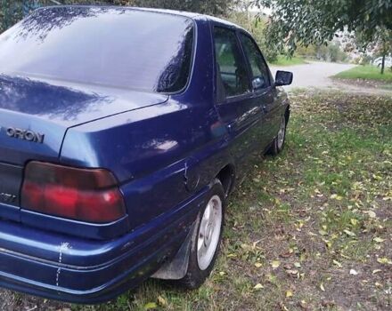 Синий Форд Орион, объемом двигателя 1.6 л и пробегом 200 тыс. км за 1249 $, фото 5 на Automoto.ua
