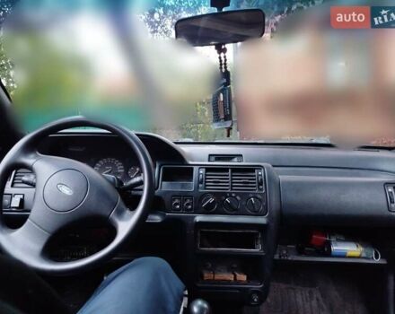 Синий Форд Орион, объемом двигателя 1.6 л и пробегом 200 тыс. км за 1249 $, фото 2 на Automoto.ua