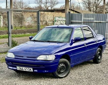 Синий Форд Орион, объемом двигателя 1.4 л и пробегом 98 тыс. км за 999 $, фото 1 на Automoto.ua
