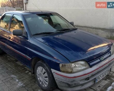 Синий Форд Орион, объемом двигателя 1.4 л и пробегом 710 тыс. км за 1400 $, фото 1 на Automoto.ua