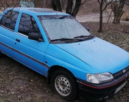 Синий Форд Орион, объемом двигателя 1.4 л и пробегом 600 тыс. км за 1100 $, фото 1 на Automoto.ua