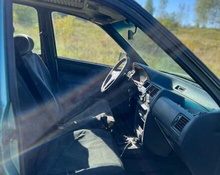 Зелений Форд Оріон, об'ємом двигуна 1.6 л та пробігом 250 тис. км за 1150 $, фото 2 на Automoto.ua