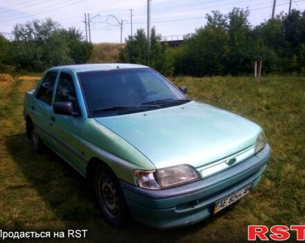 Зелений Форд Оріон, об'ємом двигуна 1.6 л та пробігом 0 тис. км за 750 $, фото 3 на Automoto.ua