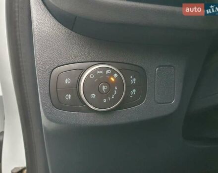 Білий Форд Пума, об'ємом двигуна 1 л та пробігом 114 тис. км за 12999 $, фото 52 на Automoto.ua