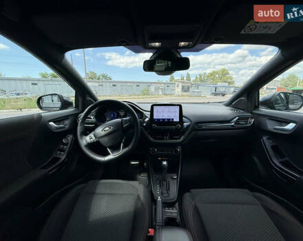 Чорний Форд Пума, об'ємом двигуна 1 л та пробігом 56 тис. км за 18900 $, фото 18 на Automoto.ua
